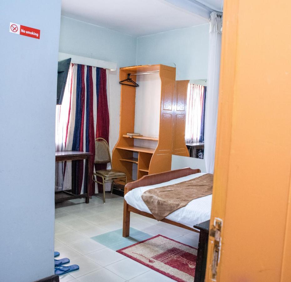 Jupiter Guest House - Parklands 나이로비 외부 사진